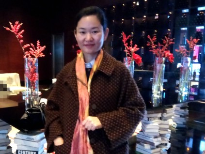 新電梯中國網(wǎng)總裁鄧麗麗新春寄語