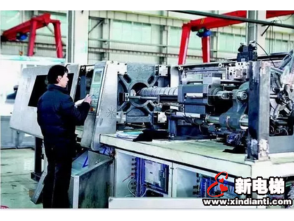 技術(shù)工人、工匠們要漲工資了嗎？看看代表委員們怎么說！