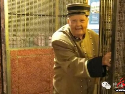 為什么我們總喜歡用“老舊電梯”這個詞？看看國外怎么說！