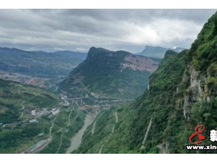 乘萊茵斜行電梯，體驗(yàn)0-90度隧道穿梭！