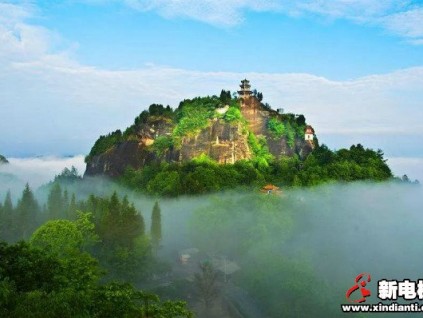 “絕壁天梯”現(xiàn)身又一懸崖景區(qū)，速來圍觀！