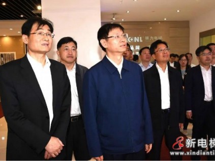 江蘇省委常委、蘇州市委書記許昆林走訪調(diào)研康力電梯