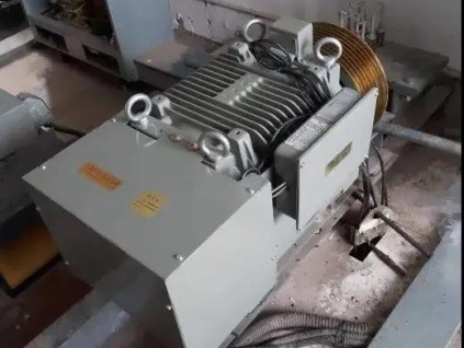 將電梯主機(jī)以舊充新 詐騙維保金 電梯維保公司被立案調(diào)查！