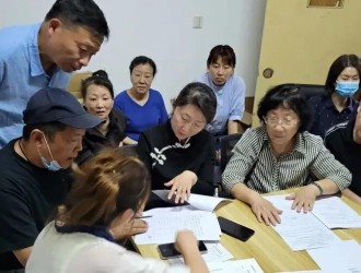 老公房裝電梯，上海一小區(qū)9天實(shí)現(xiàn)“全覆蓋”！低樓層業(yè)主不同意？鄰居們想出這辦法