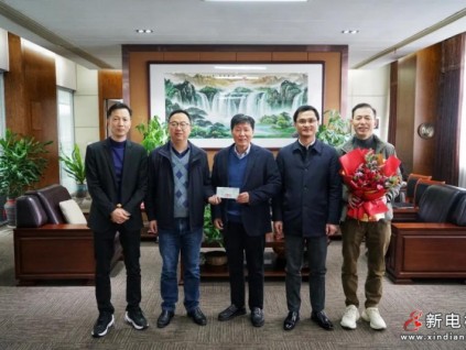 浙江湖州南潯區(qū)、練市鎮(zhèn)政府助力恒達富士電梯虎年新春開復(fù)工順利進行