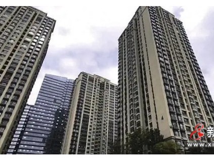 云南昆明：約有300戶人家居住一棟樓，只有3部電梯還經(jīng)常停運