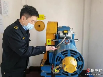 上海長發(fā)電梯公司未按規(guī)定維保電梯導(dǎo)致故障困人，被罰款4.5萬元