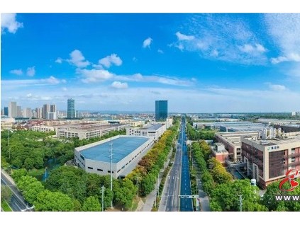 長(zhǎng)興首臺(tái) 順利竣工丨巨龍電梯長(zhǎng)興國(guó)債補(bǔ)貼更新改造項(xiàng)目