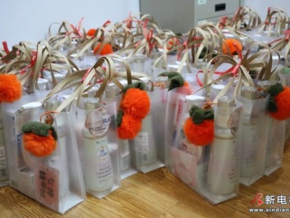 花開江南，芳華綻放︱江南嘉捷關(guān)愛女職工活動溫暖起航，祝所有女神：節(jié)日快樂！