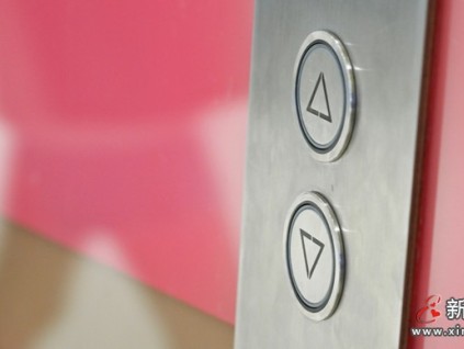 電梯出現(xiàn)很多“異?，F(xiàn)象”，到底是不是故障？為什么電梯老是“壞”呢？請文明用梯