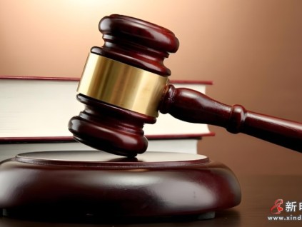 上海一大爺在高鐵站乘扶梯暈倒離世，家屬92萬索賠遭駁回！法院咋判？