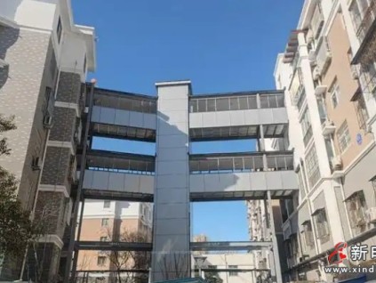 山東菏澤某小區(qū)兩棟老樓公用一臺電梯 降低安裝和維護成本創(chuàng)雙贏
