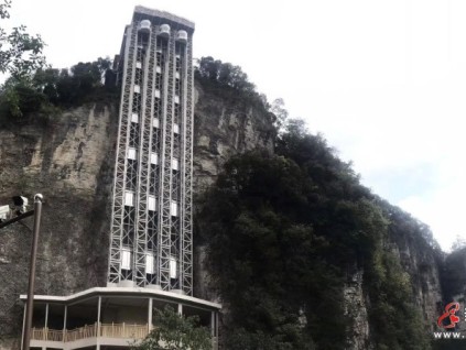 暑期必打卡！萊茵電梯“魔法通道”帶你解鎖景區(qū)隱藏美景