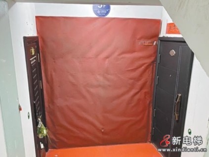 山西霍州某小區(qū)預留電梯口卻多年未安裝