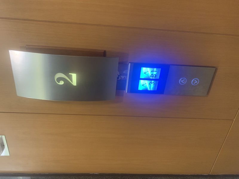 電梯短視頻創(chuàng)意拍攝