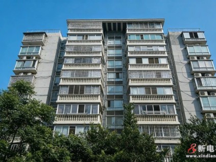 岳陽首批舊梯“國(guó)補(bǔ)”到賬 康力智慧電梯“梯”升幸福